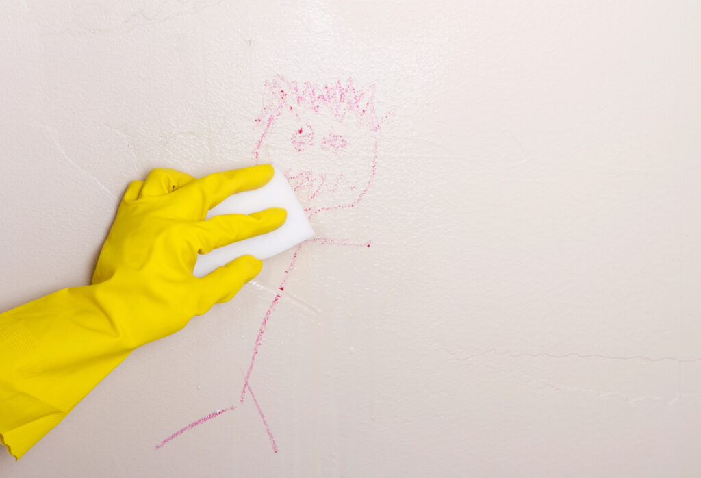 How-to-clean-painted-walls